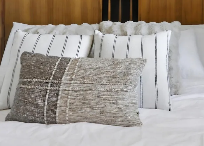 Playful Luxury - Pool, Games & Near Old Town * Scottsdale